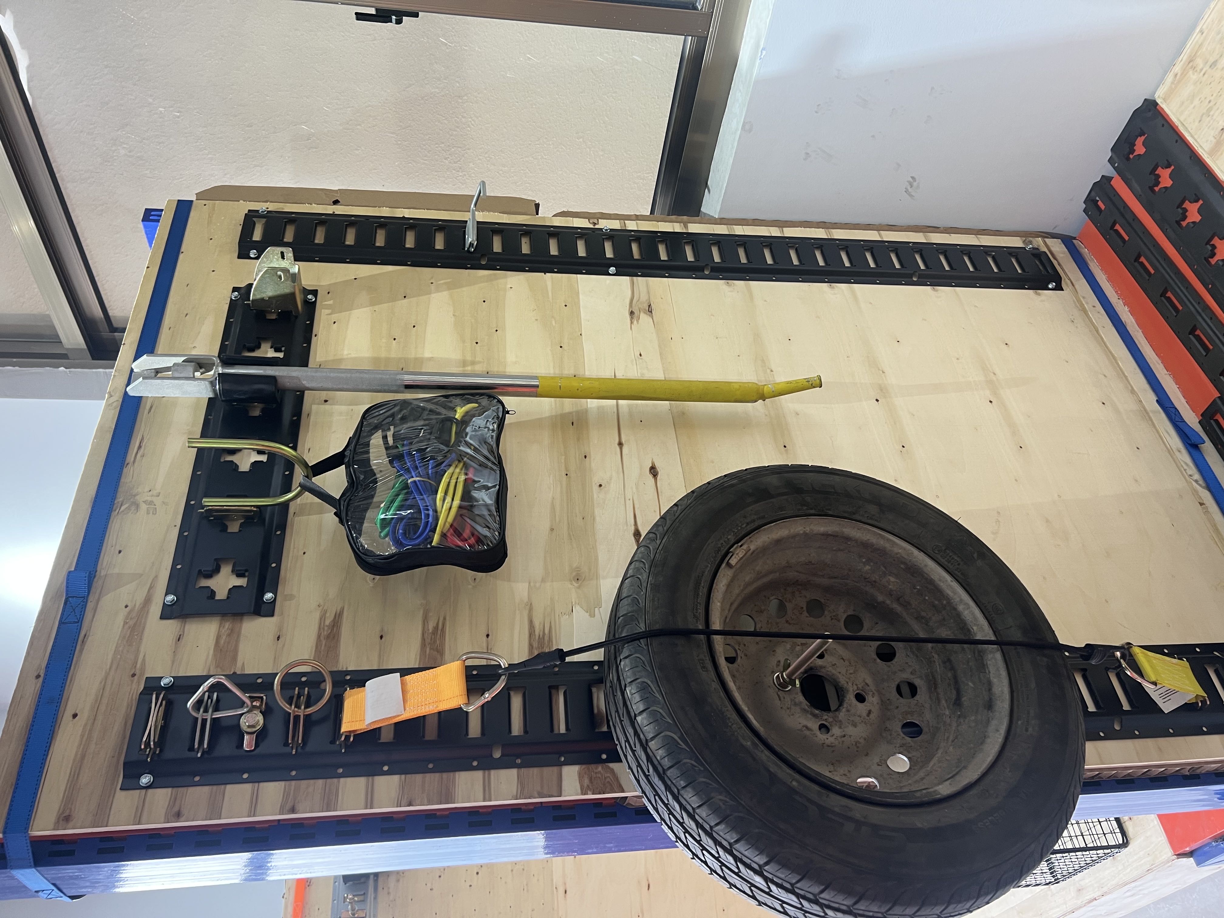 同社の新しい e-track 展示室